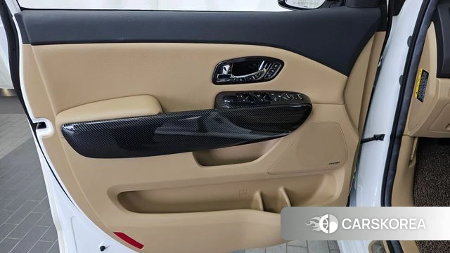 Kia The New Carnival id 4502626 из Кореи 16