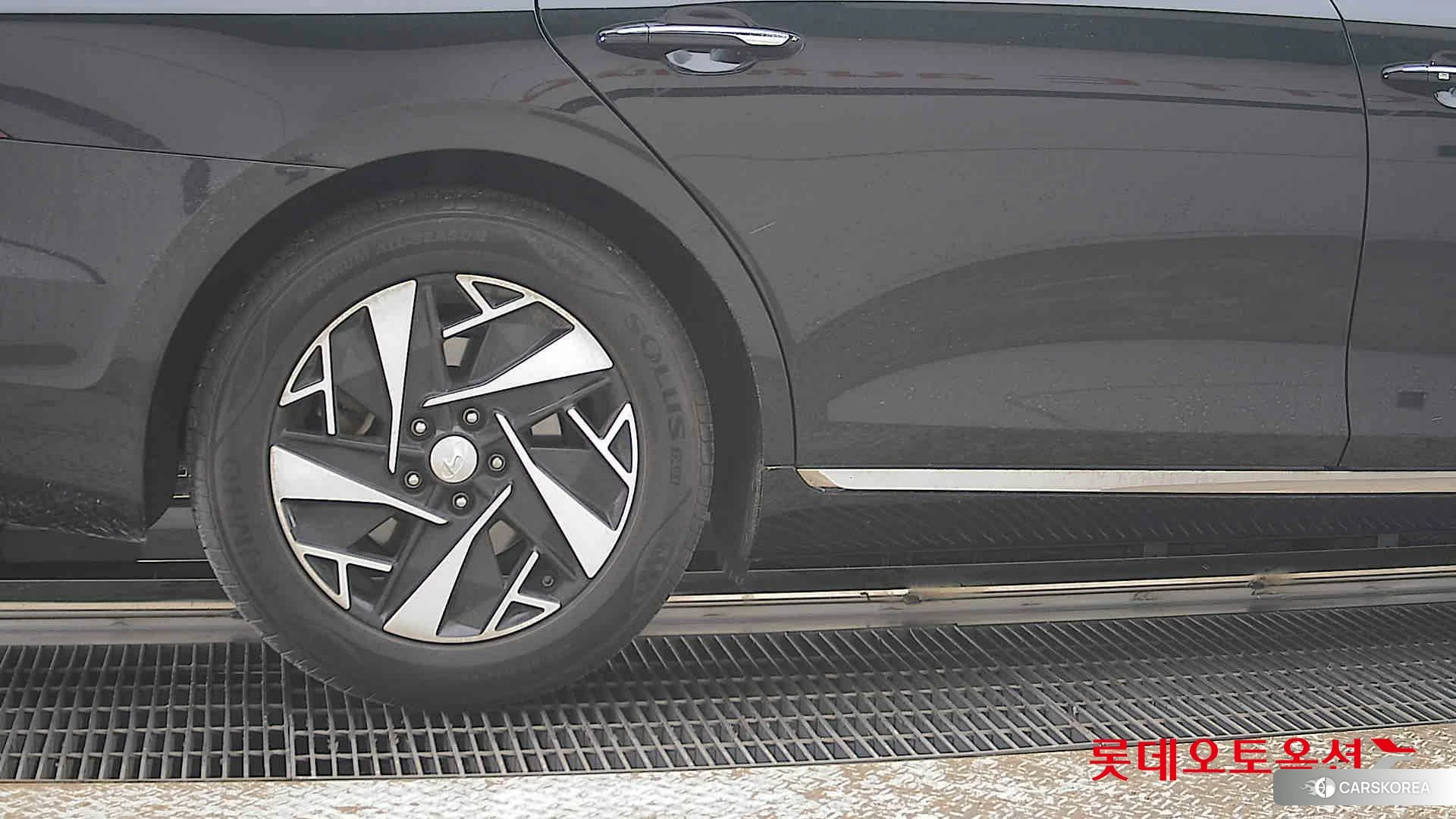 Hyundai Grandeur Hybrid id 3881998 из Кореи 16