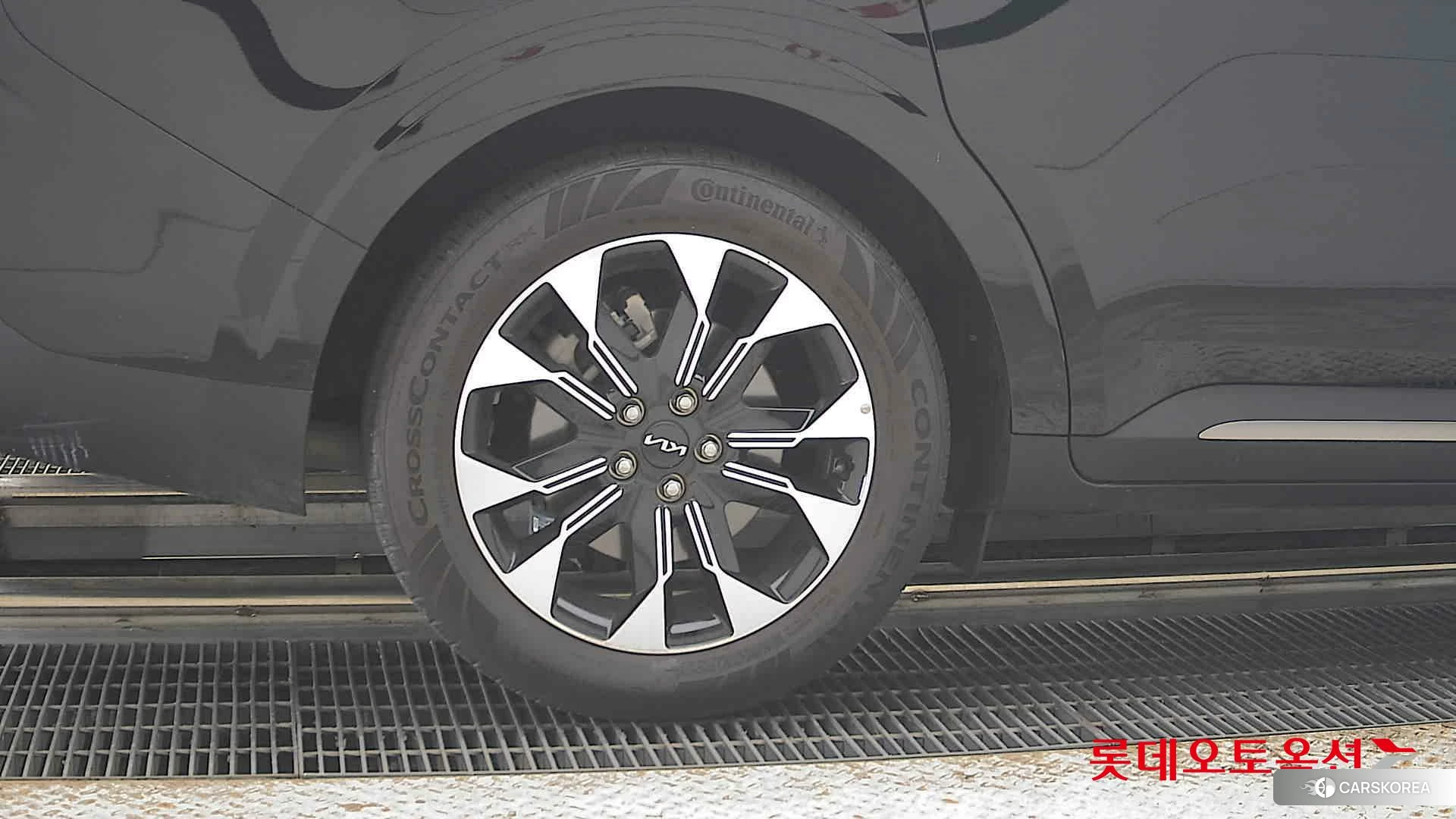 Kia Carnival id 4679400 из Кореи 16