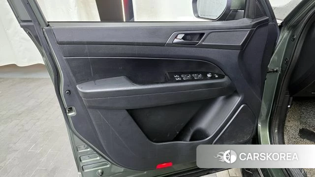 Ssangyong The New Rexton Sports Cannes id 4383137 из Кореи 16