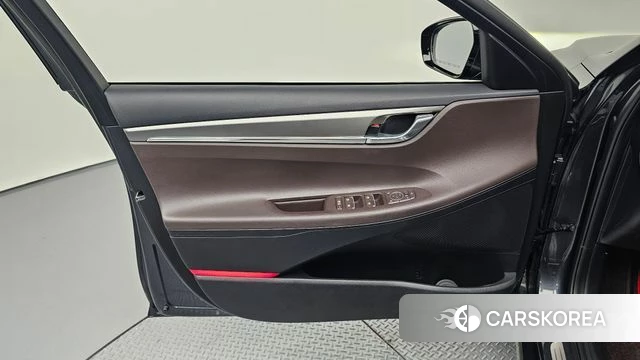 Hyundai The New Grandeur IG id 4186608 из Кореи 16