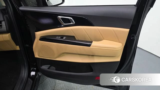 Kia Carnival 4th generation id 4608901 из Кореи 16