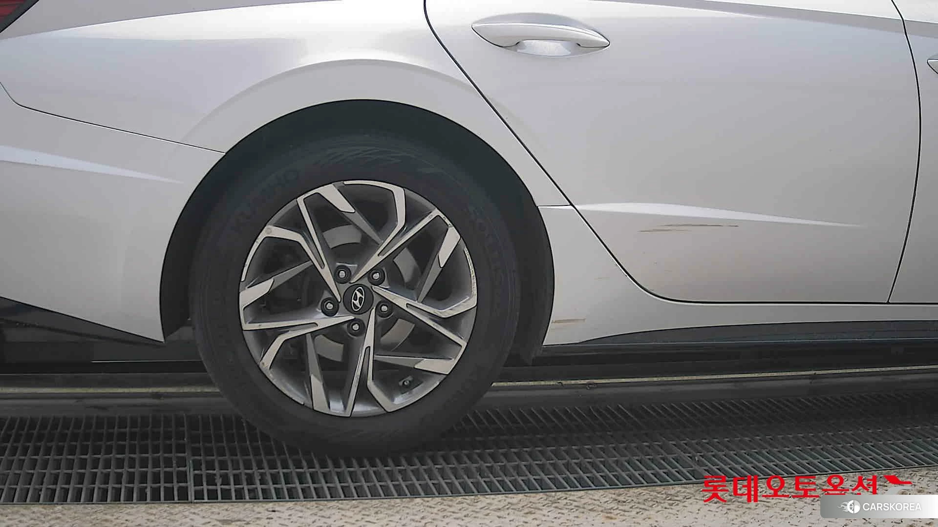Hyundai Sonata id 4504384 из Кореи 16