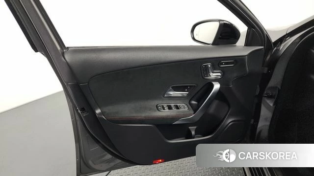 Mercedes-Benz A-Class W177 id 4282128 из Кореи 16