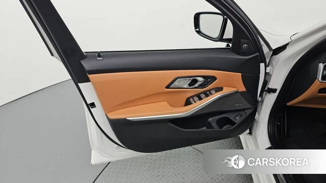 BMW 3 Series (G20) id 4623551 из Кореи 16