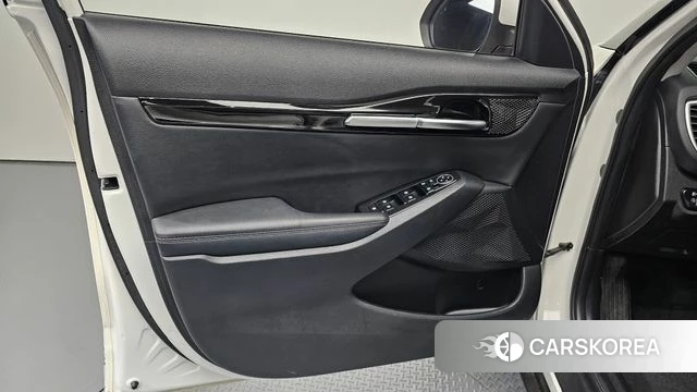 Kia Seltos id 4186676 из Кореи 16