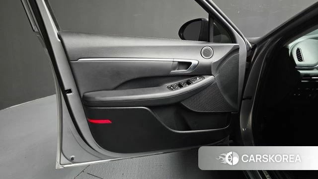 Hyundai Sonata (DN8) id 4232177 из Кореи 16