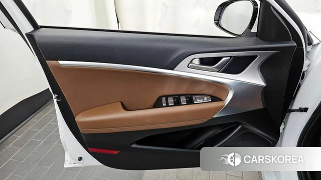 Genesis G70 id 4416515 из Кореи 16