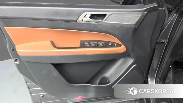 Ssangyong Rexton Sports id 4568757 из Кореи 16