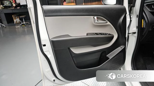 Kia The New Kia Ray EV id 4871066 из Кореи 16