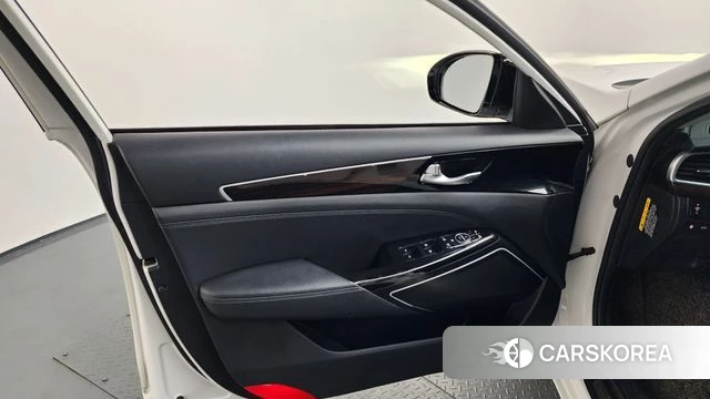 Kia Come New K7 id 4203614 из Кореи 16