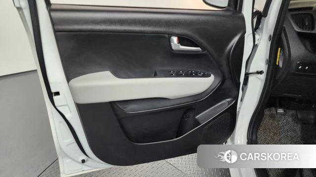 Kia The New Kia Ray id 4292765 из Кореи 16