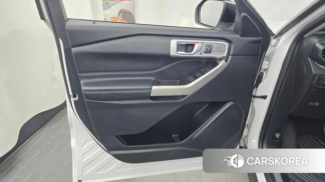 Ford Explorer 6th Generation id 4542371 из Кореи 16