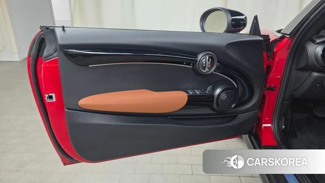Mini Cooper S Convertible id 4725188 из Кореи 16