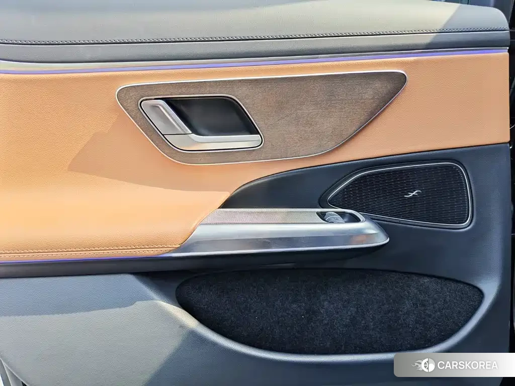 Mercedes-Benz E-Class id 4680508 из Китая 16