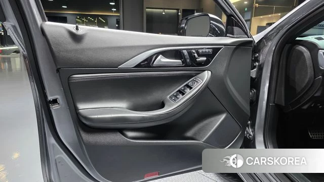 Infiniti Q30 id 4530438 из Кореи 16