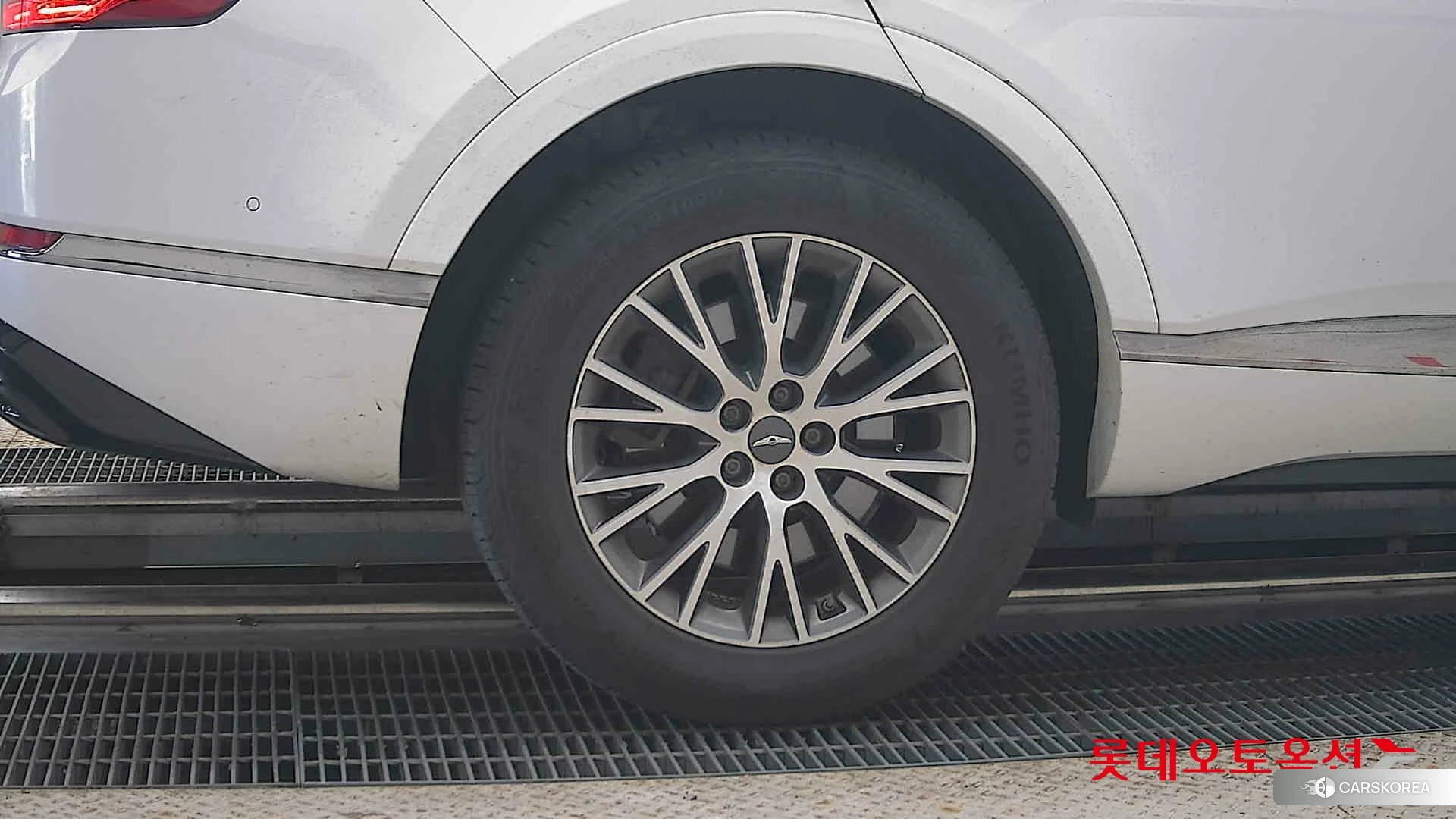 Hyundai GV80 id 4902534 из Кореи 16