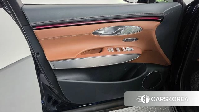 Genesis GV70 id 4847617 из Кореи 16