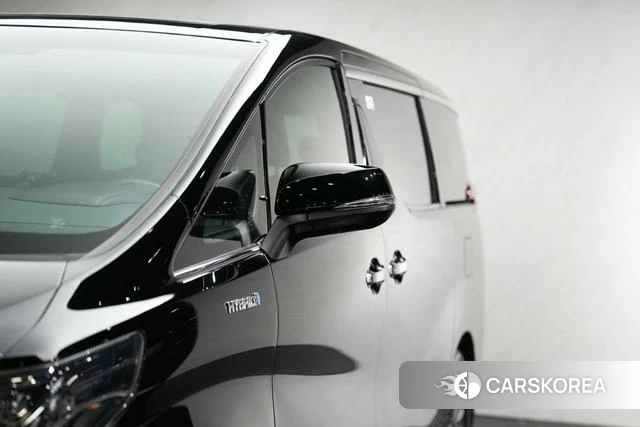 Toyota Elfa id 4272191 из Китая 16