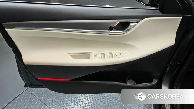 Hyundai The New Grandeur IG id 4283417 из Кореи 16