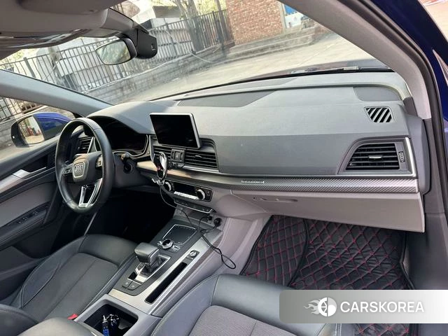 Audi Q5L id 4208880 из Китая 16