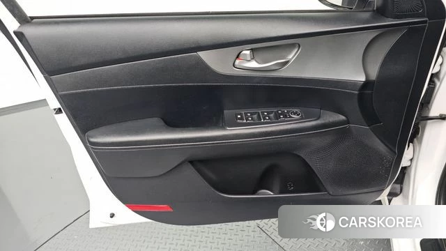 Kia Come New K3 id 4530535 из Кореи 16