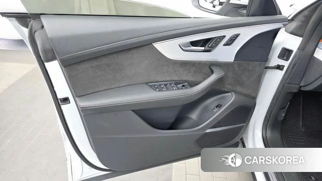Audi Q8 (4M) id 4779905 из Кореи 16