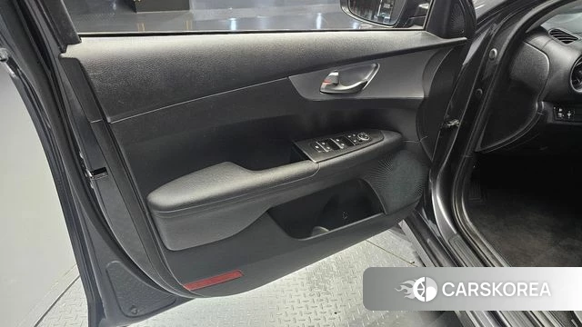 Kia The New K3 2nd generation id 4603944 из Кореи 16