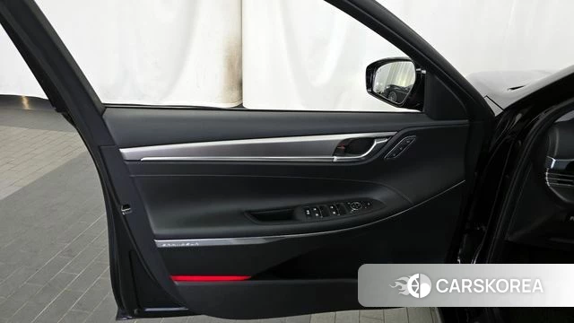 Hyundai The New Grandeur IG Hybrid id 4396650 из Кореи 16