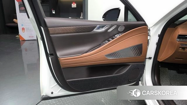 Genesis Electrified G80 (RG3) id 4409670 из Кореи 16