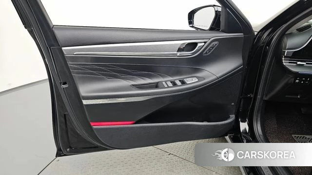 Hyundai The New Grandeur IG Hybrid id 4303936 из Кореи 16