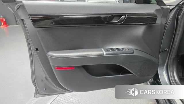 Hyundai Grandeur (GN7) id 4480478 из Кореи 16