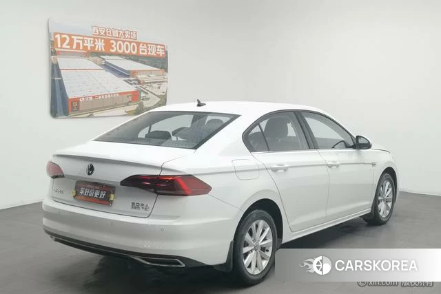 Volkswagen Bora id 4307138 из Китая 16