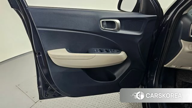 Hyundai Venue id 4561830 из Кореи 16