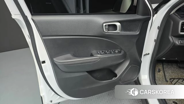 Hyundai Venue id 4423168 из Кореи 16