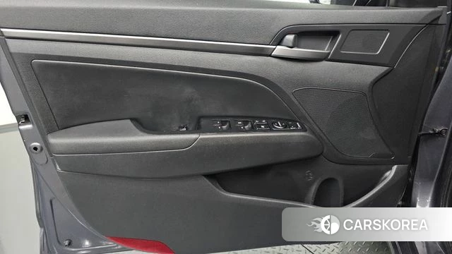 Hyundai Avante AD id 4672705 из Кореи 16