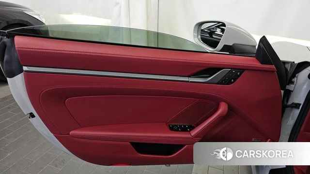 Porsche 911(992) id 4640627 из Кореи 16