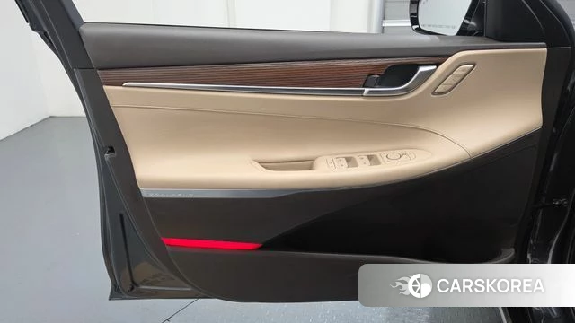 Hyundai Grandeur IG id 4325330 из Кореи 16