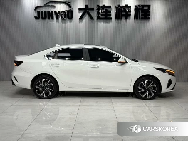 Kia K3 id 4259283 из Китая 16