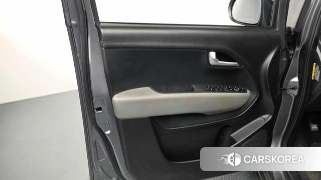 Kia The New Kia Ray id 4316040 из Кореи 16