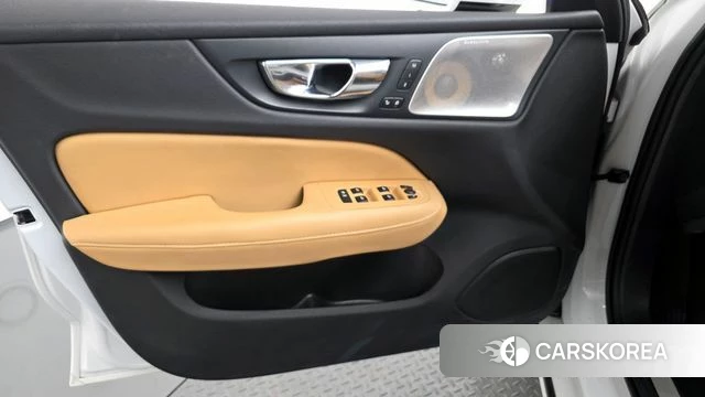 Volvo S60 3rd generation id 4331403 из Кореи 16