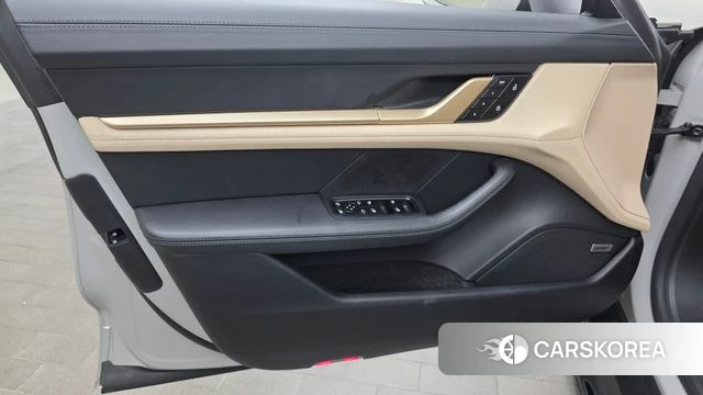 Porsche Taycan id 4540325 из Кореи 16