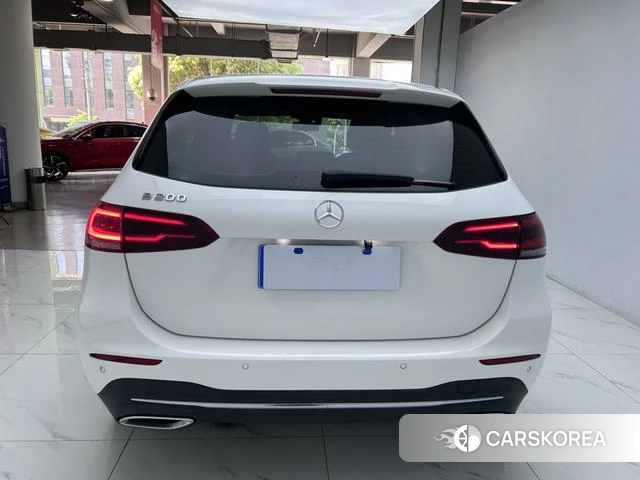 Mercedes-Benz Class B id 4255941 из Китая 16
