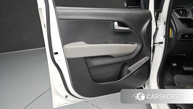 Kia The New Kia Ray id 4879653 из Кореи 16