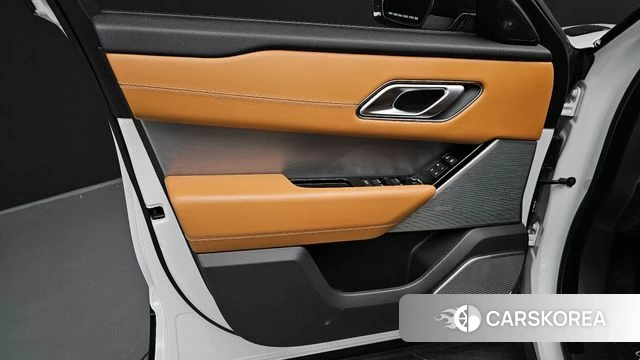 Land Rover Range Rover Velar id 4370408 из Кореи 16