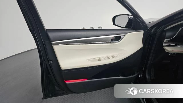 Hyundai The New Grandeur IG Hybrid id 4195235 из Кореи 16