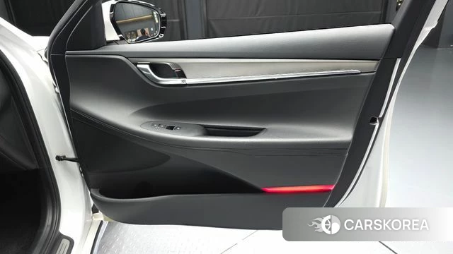 Hyundai The New Grandeur IG id 4542719 из Кореи 16