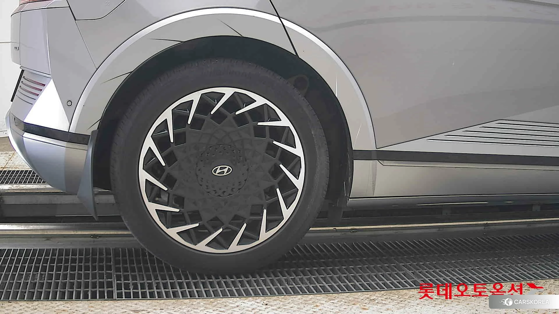 Hyundai IONIQ 5 id 4909212 из Кореи 16