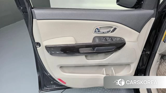 Kia The New Carnival id 4637704 из Кореи 16