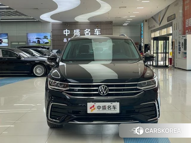 Volkswagen Tiguan L id 4353332 из Китая 16